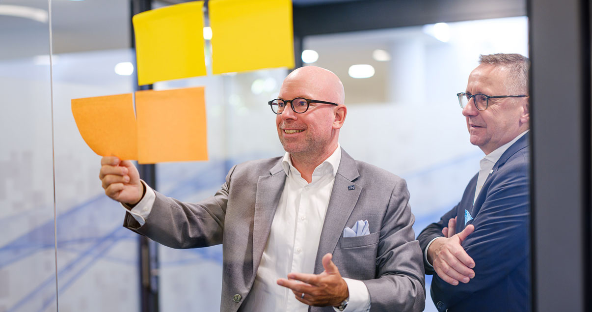 Jürgen Kaiser, Josef Kainz, dieSaremas: Projekte im Finanzbereich effizient umsetzen